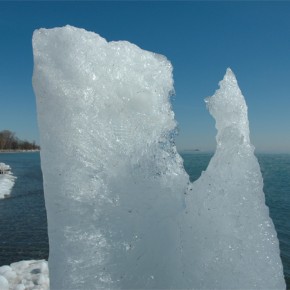 06-View-ice-melt-detail